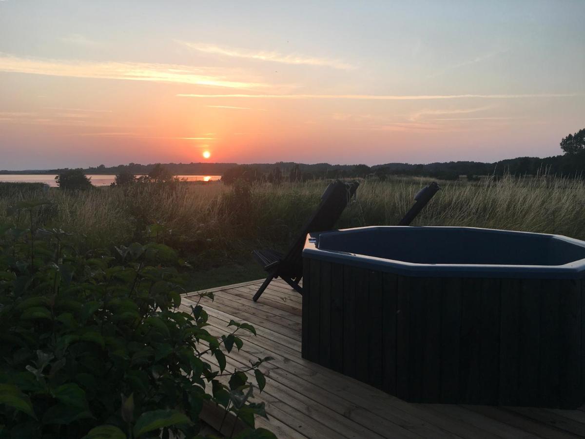 Saare Glamping Hotel Salme Exterior photo